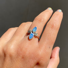 Size 6 // Twin Stars Ring